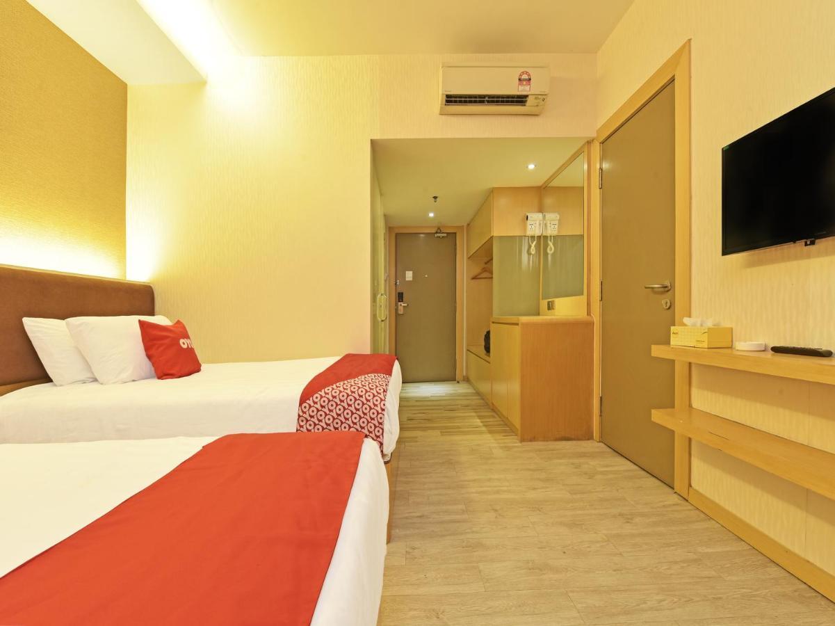 Capital O 90130 Sawadee Hotel جوهر بهرو المظهر الخارجي الصورة