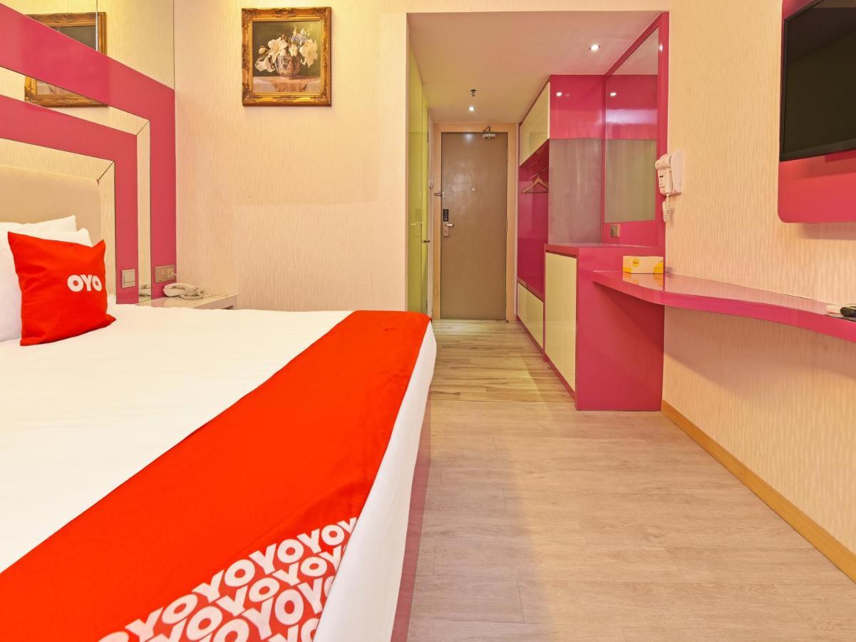 Capital O 90130 Sawadee Hotel جوهر بهرو المظهر الخارجي الصورة