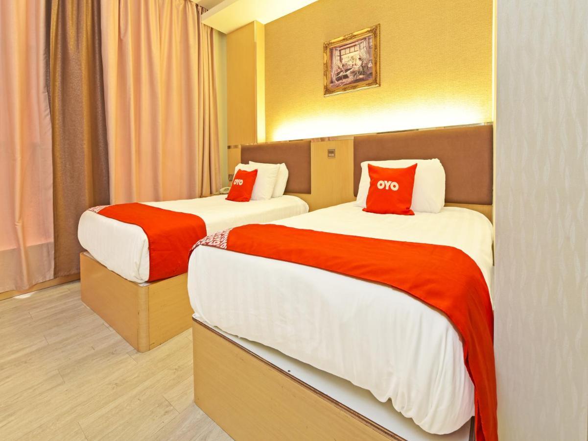 Capital O 90130 Sawadee Hotel جوهر بهرو المظهر الخارجي الصورة